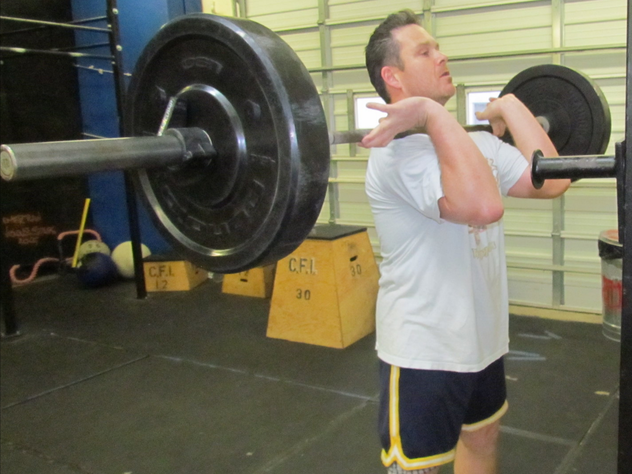 Front-Squat-Execution