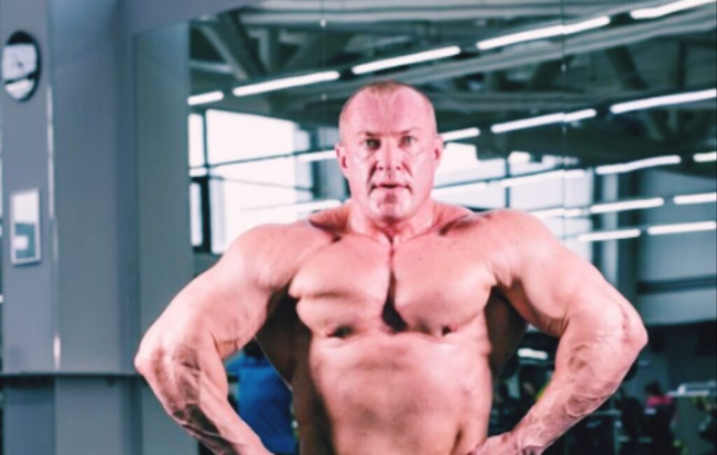 Develop-a-stronger-and-thicker-neck-without-requiring-specialized-equipment