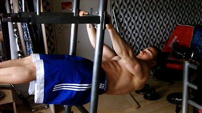 Front-lever-calisthenics-skill